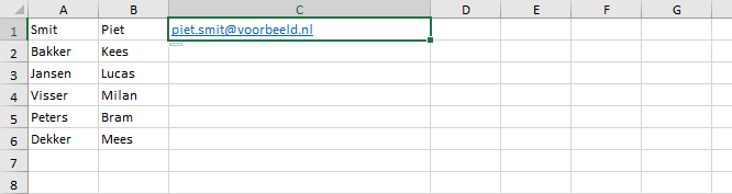 Flash Fill data samenvoegen